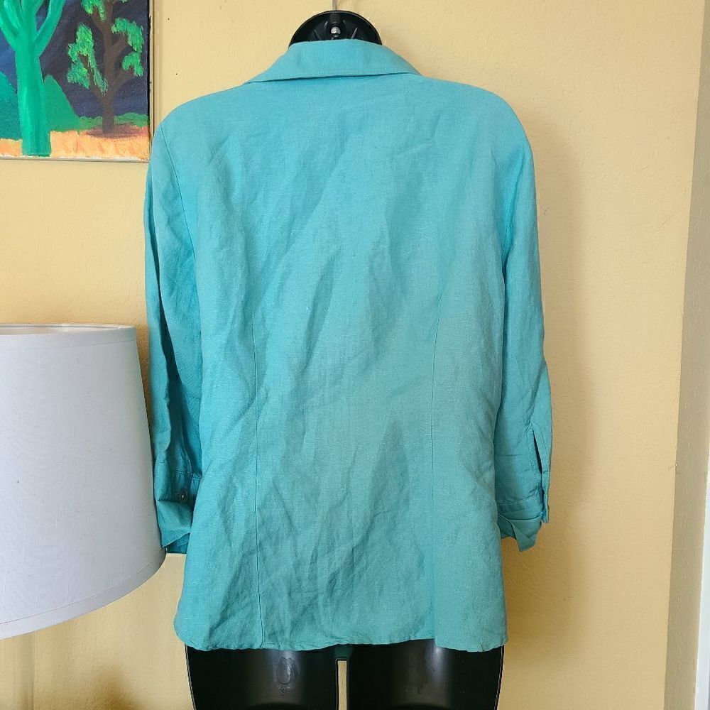 East 5th Linen Blend Button Up Top - Picture 5 of 7